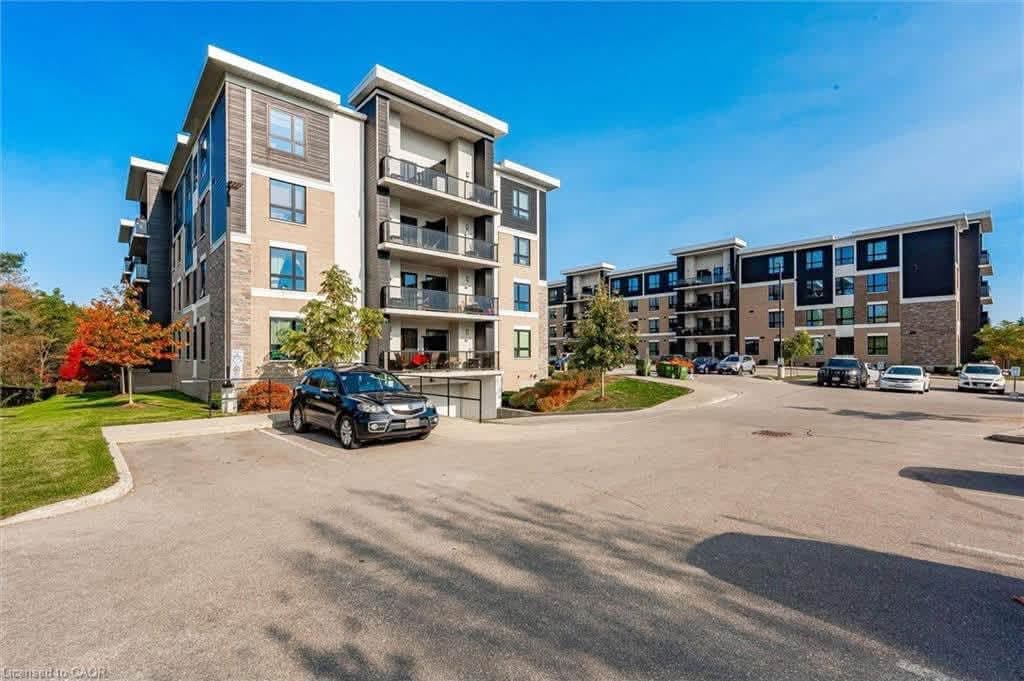 1-bedroom + den condo on Gordon — across from Solstice